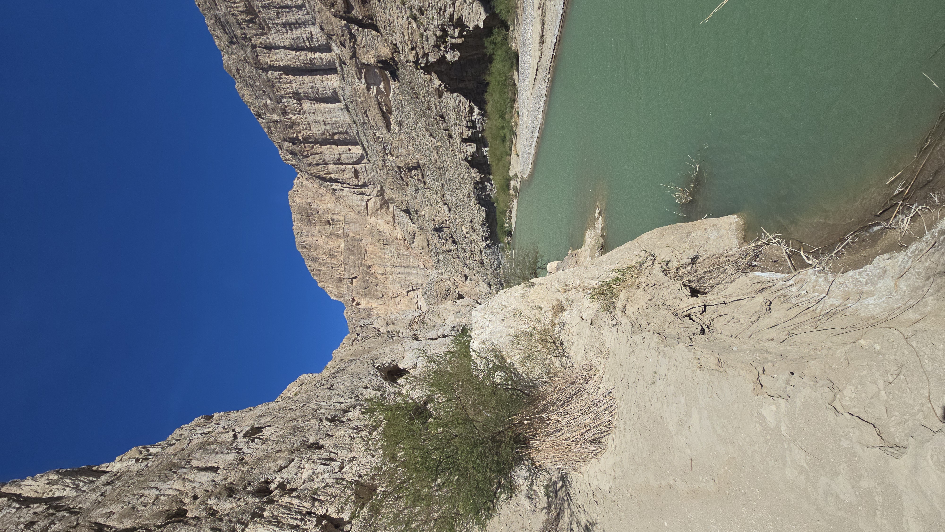Boquillas Canyon walls