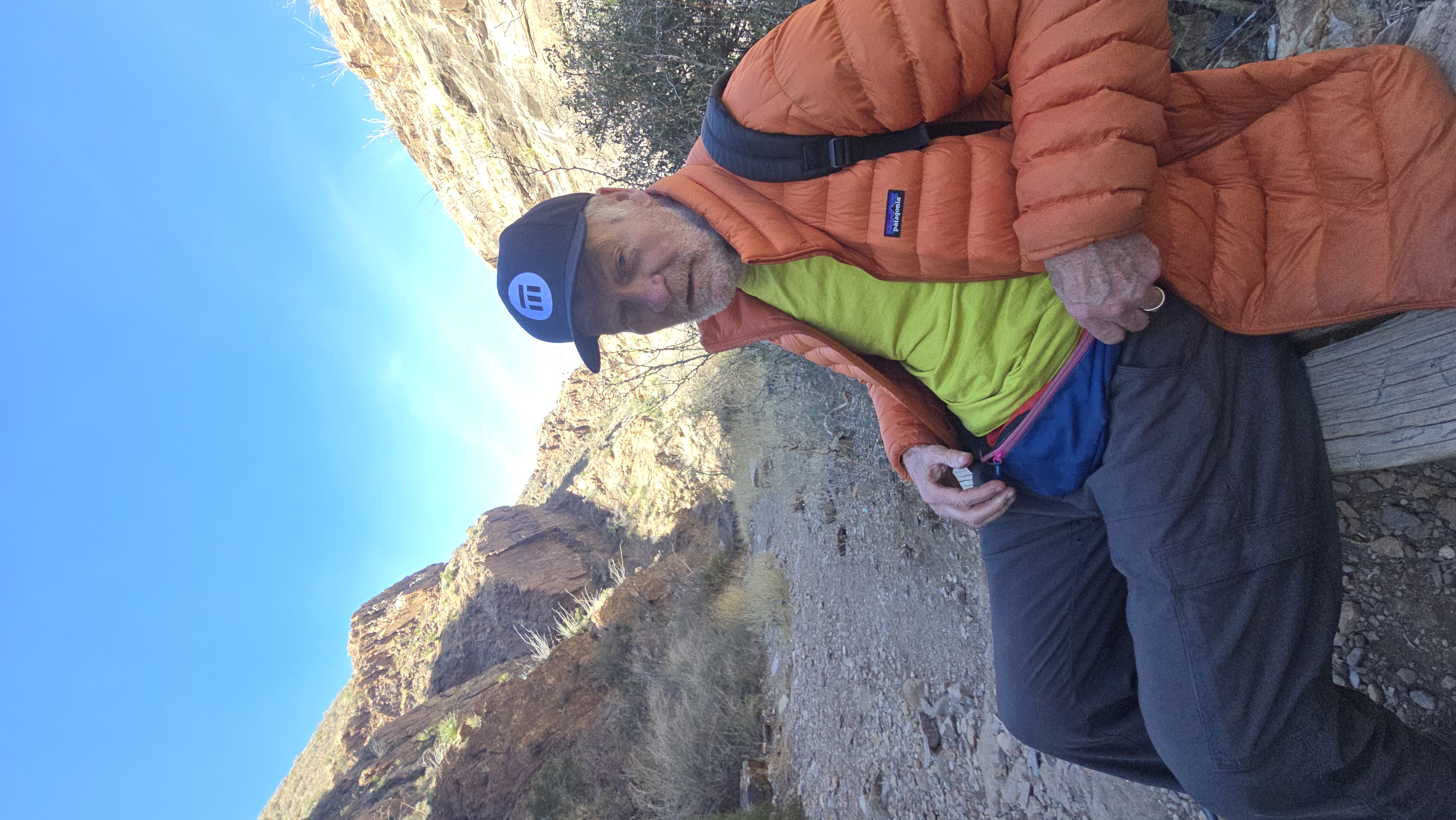 Window Trail pouroff